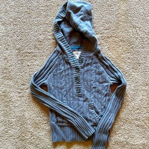 Aéropostale Grey Cable Knit Sweater